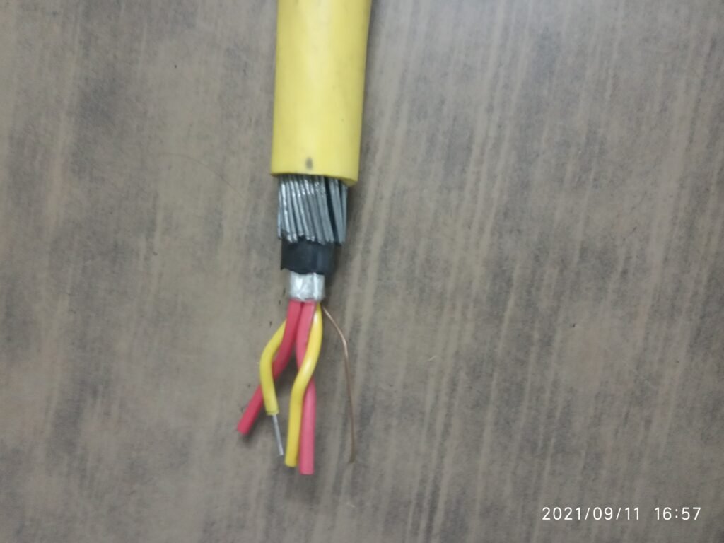 2-pair x 0.5 sq mm thermocouple extension for type K, overall shielded and armoured